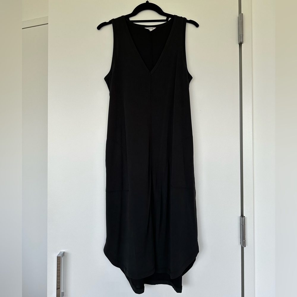 Splendid. Black V-Neck Tank Dress. Small. With Pockets